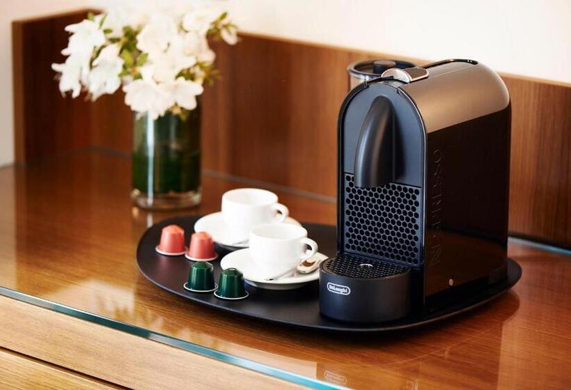 景色の見えるジュニアスイート, Belvedere