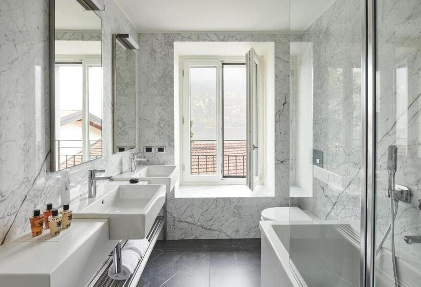 Suite z Widokiem, Belvedere