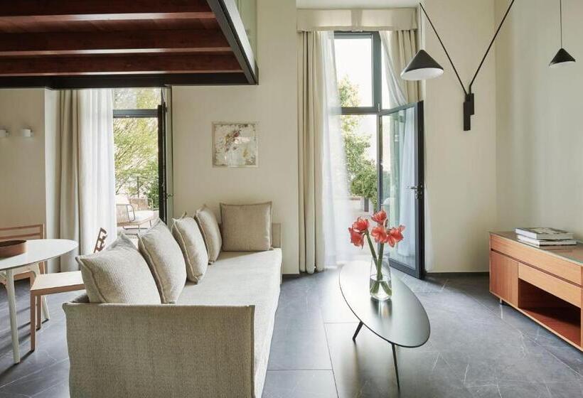 Suite z Widokiem, Belvedere