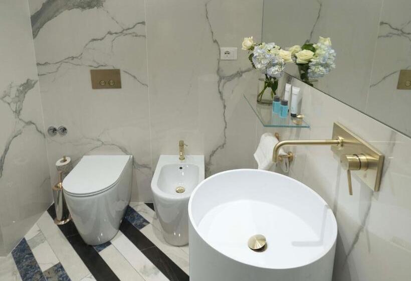 غرفة سوبيريور مطلّة علي البحر, Cala Moresca