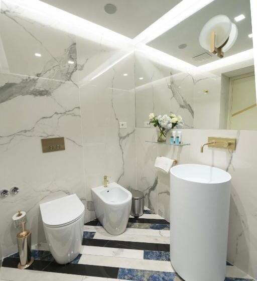 غرفة سوبيريور مطلّة علي البحر, Cala Moresca