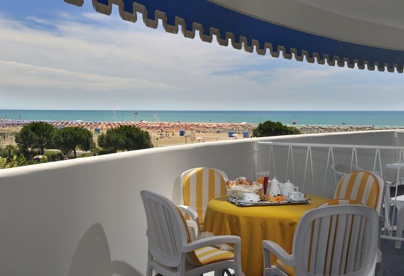 스탠다드 룸, Corallo