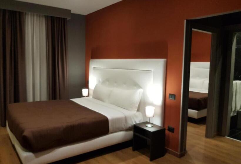 اتاق استاندارد سه نفره, Europa Art Caserta