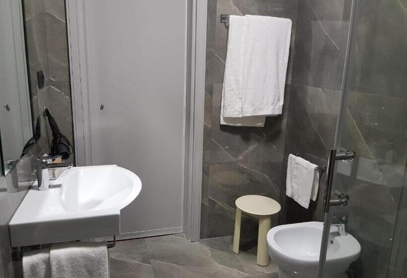 اتاق استاندارد, Europa Art Caserta