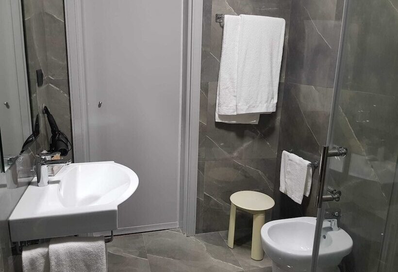 اتاق استاندارد, Europa Art Caserta