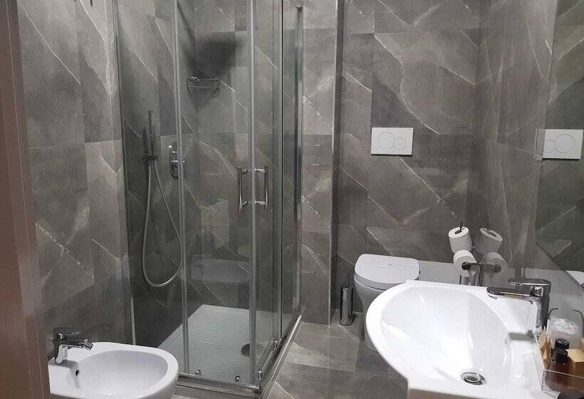 اتاق استاندارد, Europa Art Caserta