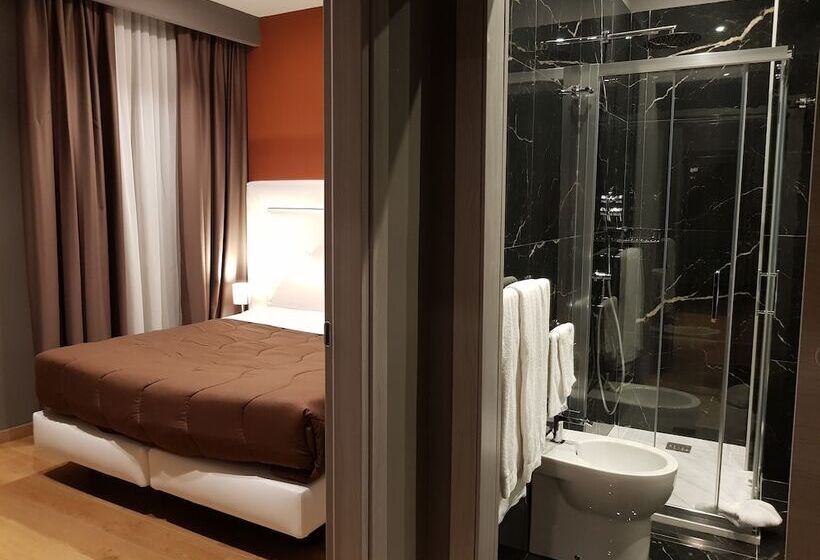 اتاق استاندارد سه نفره, Europa Art Caserta