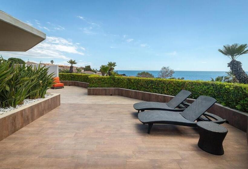 جناح, Four Points By Sheraton Catania