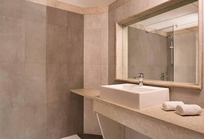 اتاق کلاسیک, Four Points By Sheraton Catania