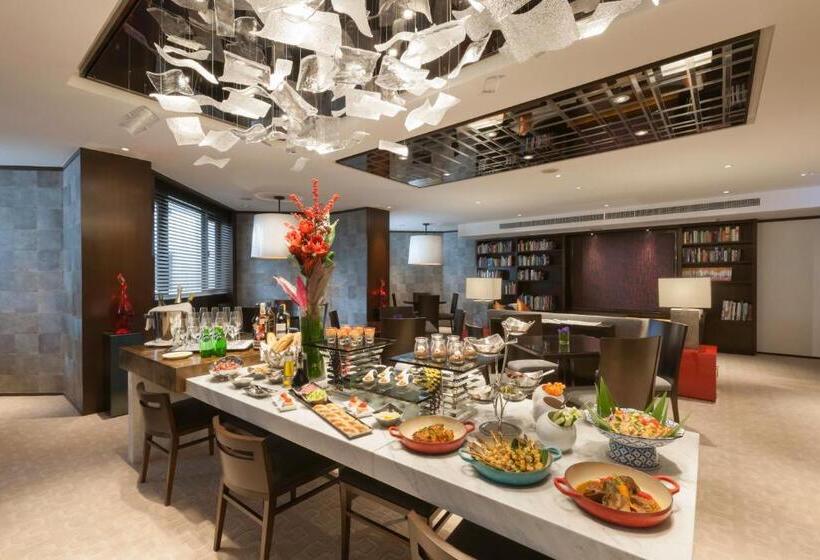 اتاق کلاب, Gateway Hotel, Marco Polo