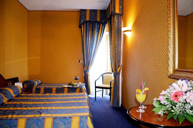 اتاق استاندارد سه نفره, Grand Hotel Dei Cesari