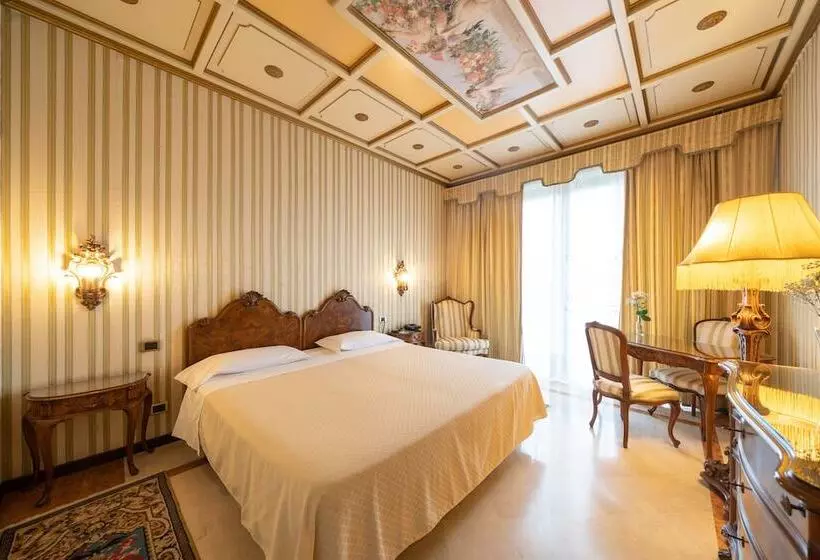 クラシックルーム, Il Castello Di San Gaudenzio