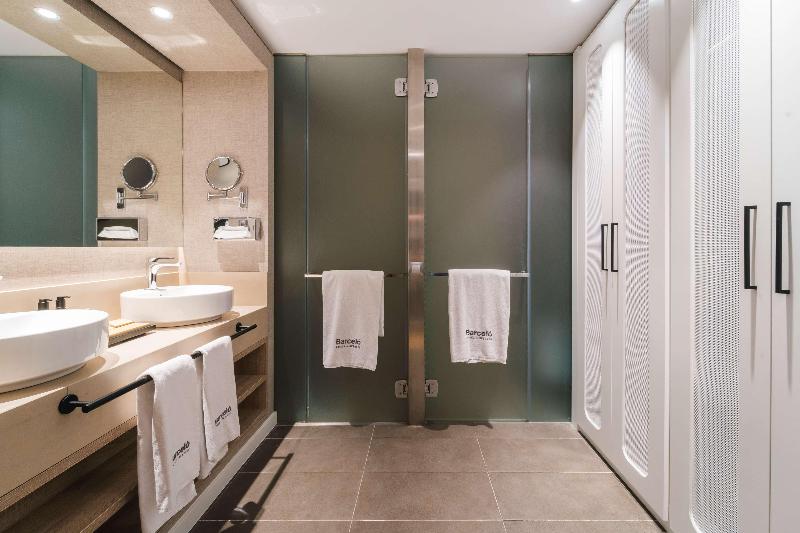 Premium Room City View, Island Shangrila, Hong Kong