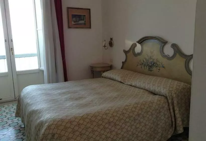 اتاق استاندارد یک نفره, Lidomare