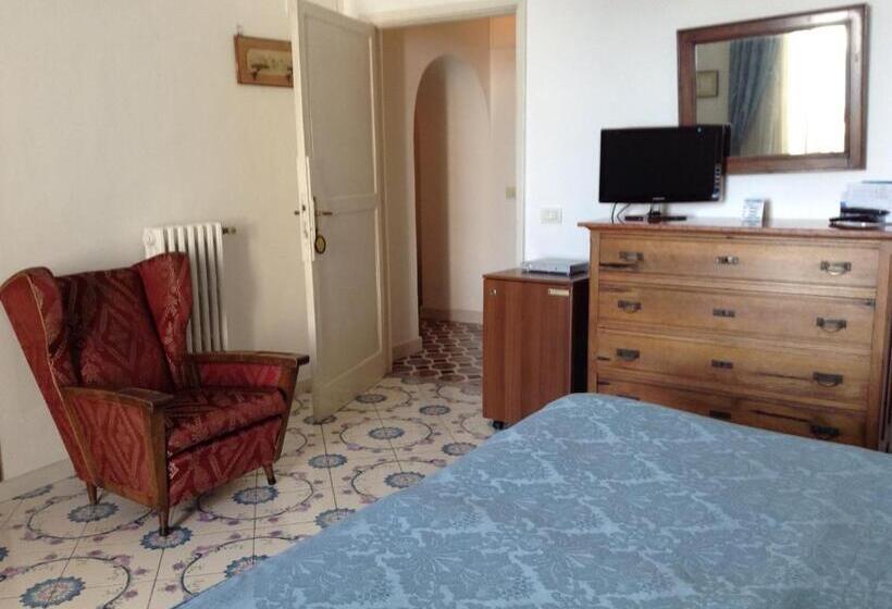 スタンダード４人部屋, Lidomare