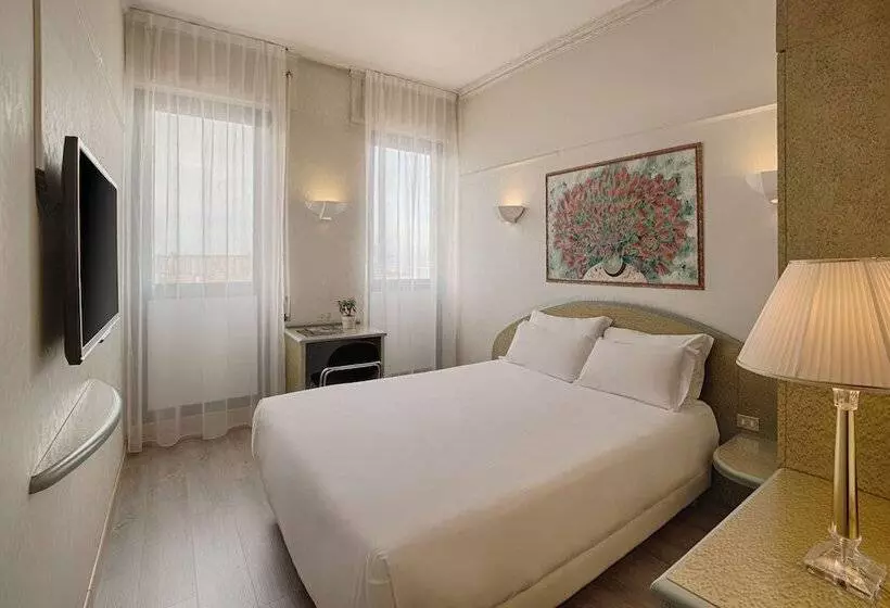 Chambre Standard, NH Ancona