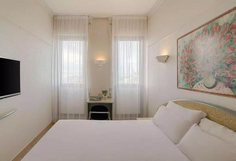 Chambre Standard Individuelle, NH Ancona