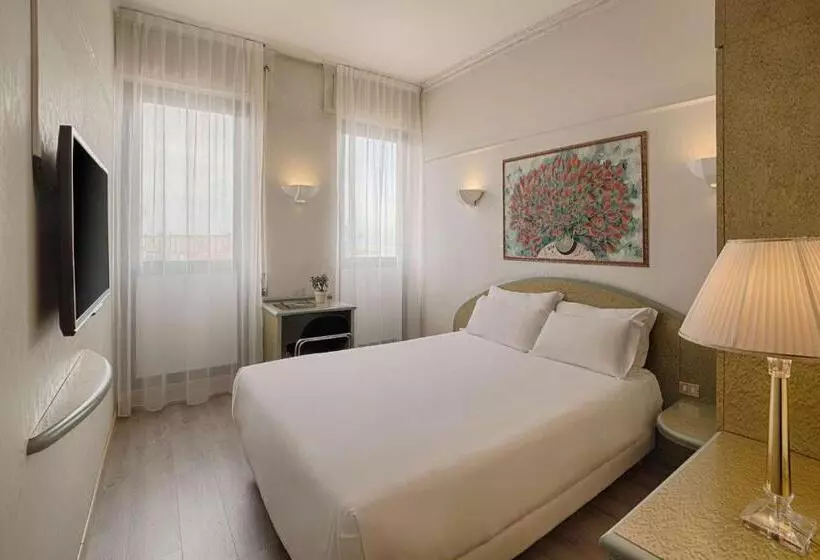 Chambre Standard, NH Ancona