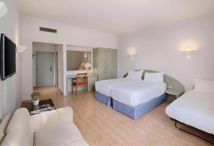 Chambre Familiale, NH Ancona