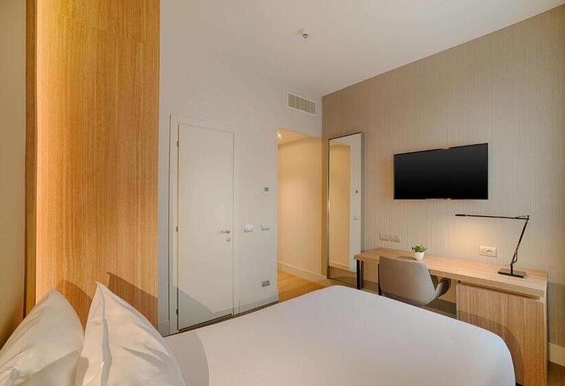 اتاق استاندارد یک نفره, NH Bologna De La Gare