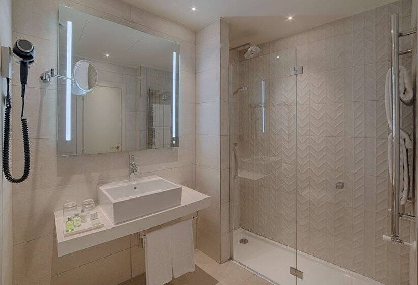 اتاق پرمیوم, NH Bologna De La Gare