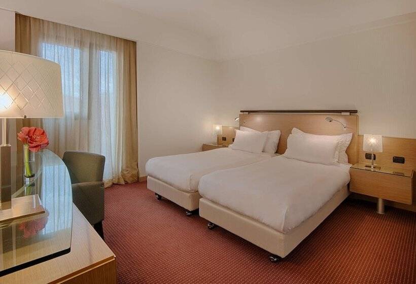 غرفة قياسية, NH Catania Centro