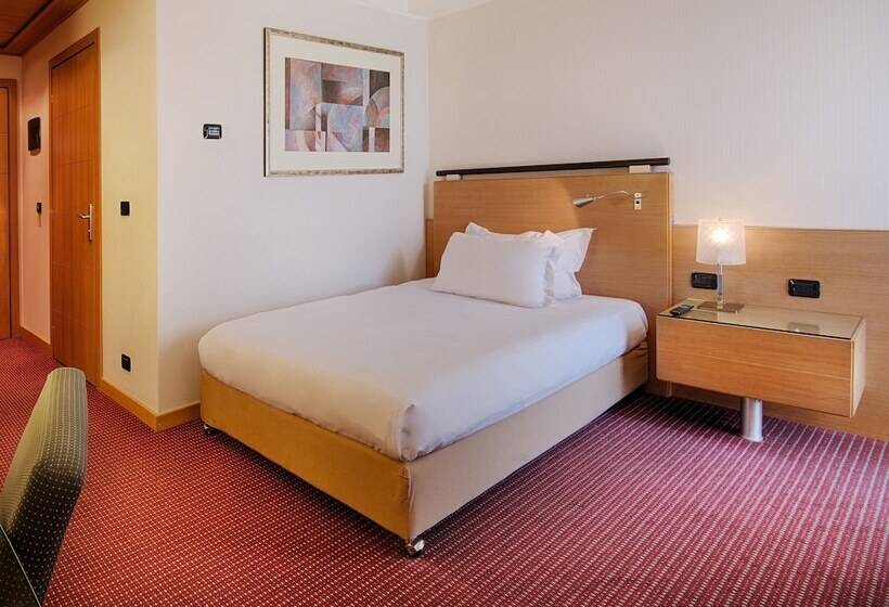 غرفة سوبيريور فردية, NH Catania Centro