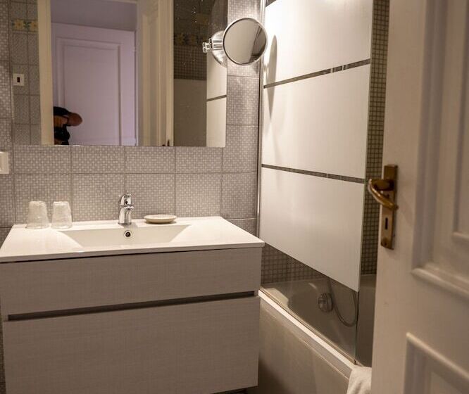 1 Bedroom Apartment, Palatium Mari