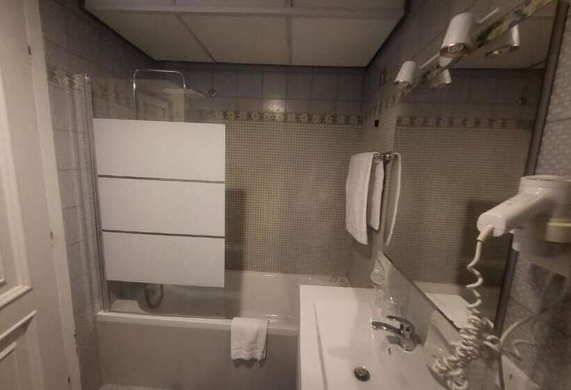 Standard Room, Palatium Mari