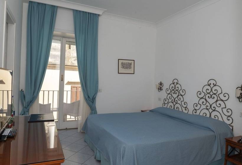 Standard Room, Palatium Mari