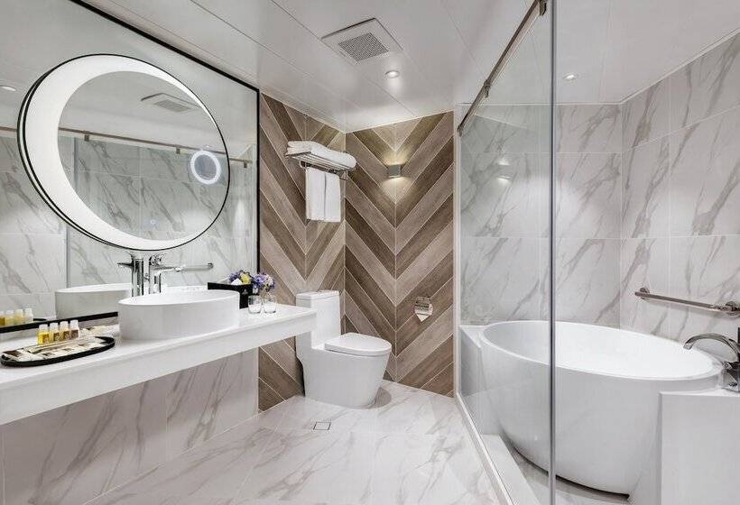 سوییت لوکس, Park Hotel Hong Kong