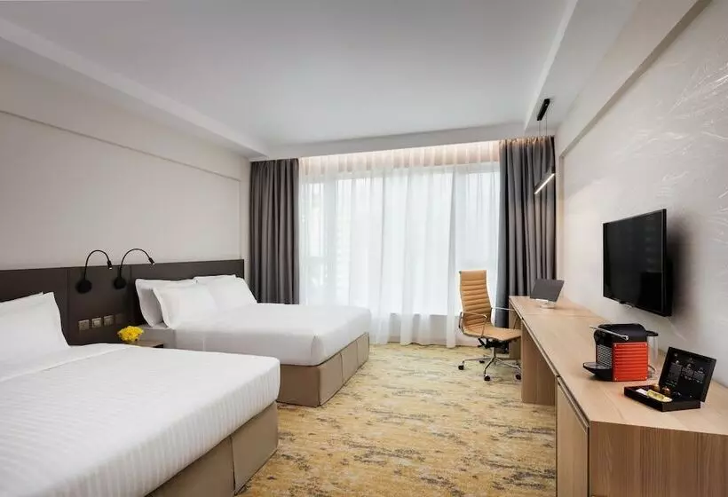 اتاق پریمیوم چهارنفره, Park Hotel Hong Kong