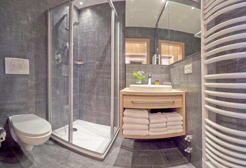 اتاق استاندارد, Post Gries