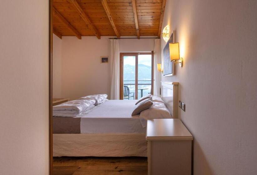 חדר פנטהאוז, Rabay