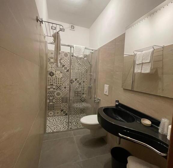 Номер Economy, Rabay