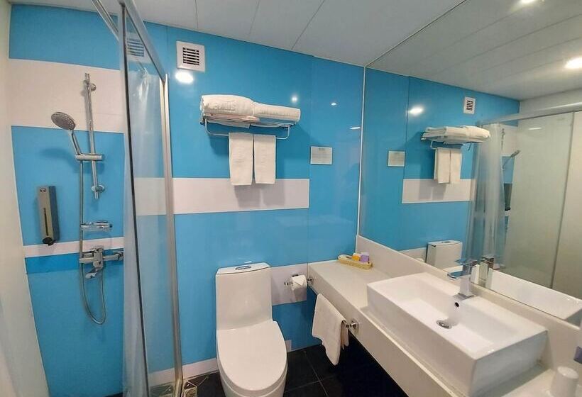 غرفة قياسية, Silvermine Beach Resort