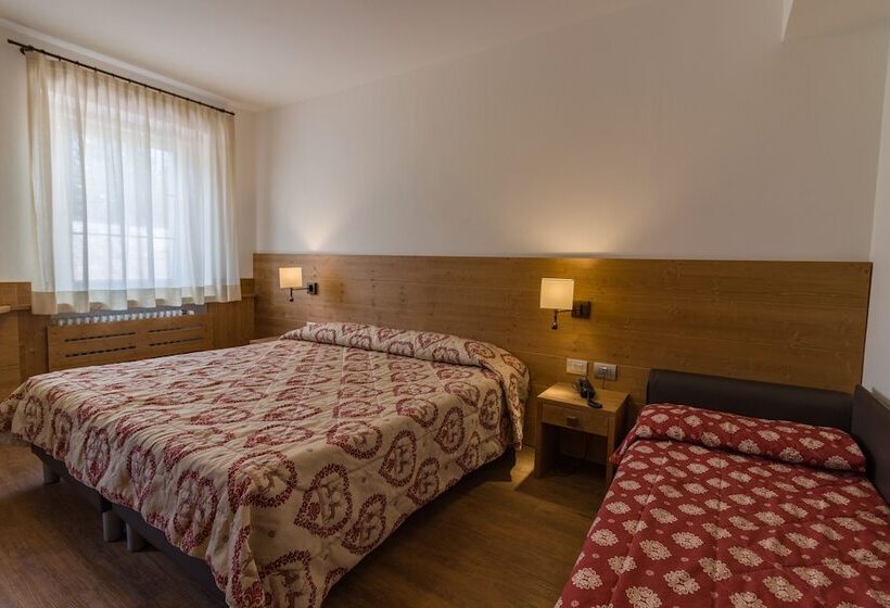 高级三人间, Villa Argentina