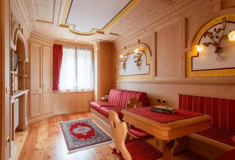 Sviitti Puutarhanäkymä, Relax Hotel Erica