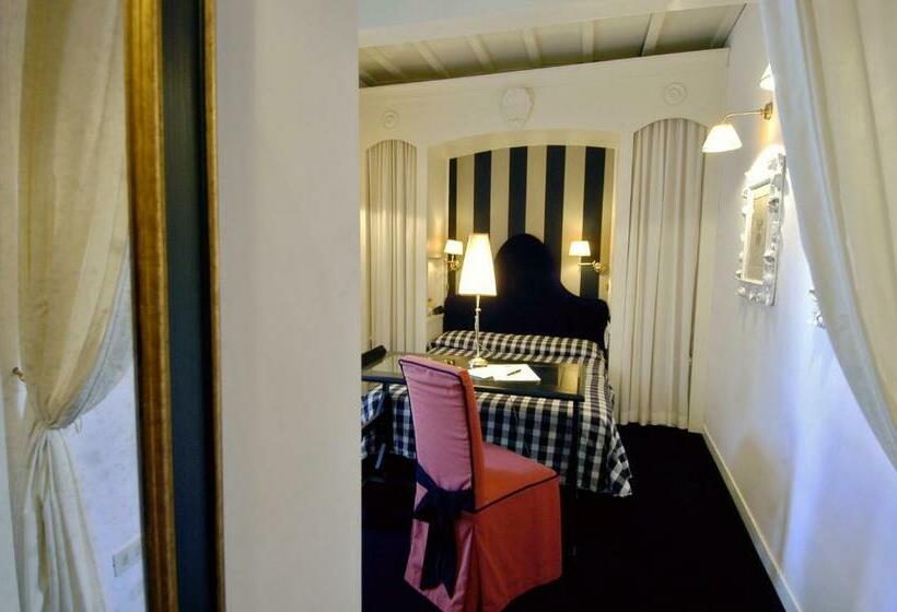 اتاق استاندارد, Cellai Hotel Florence