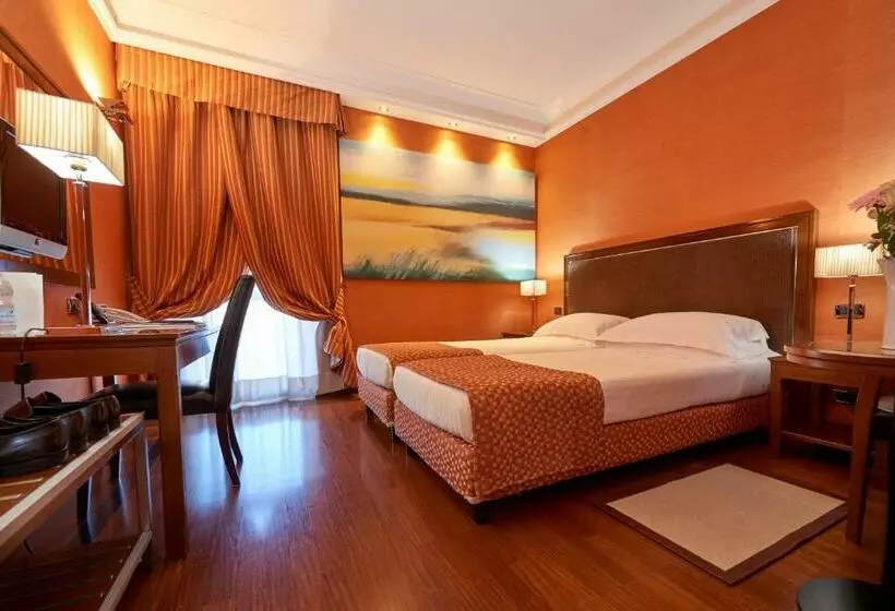 コンフォートルーム, Grand Hotel Adriatico