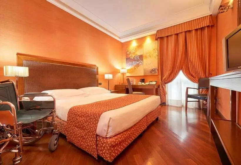 コンフォートルーム, Grand Hotel Adriatico