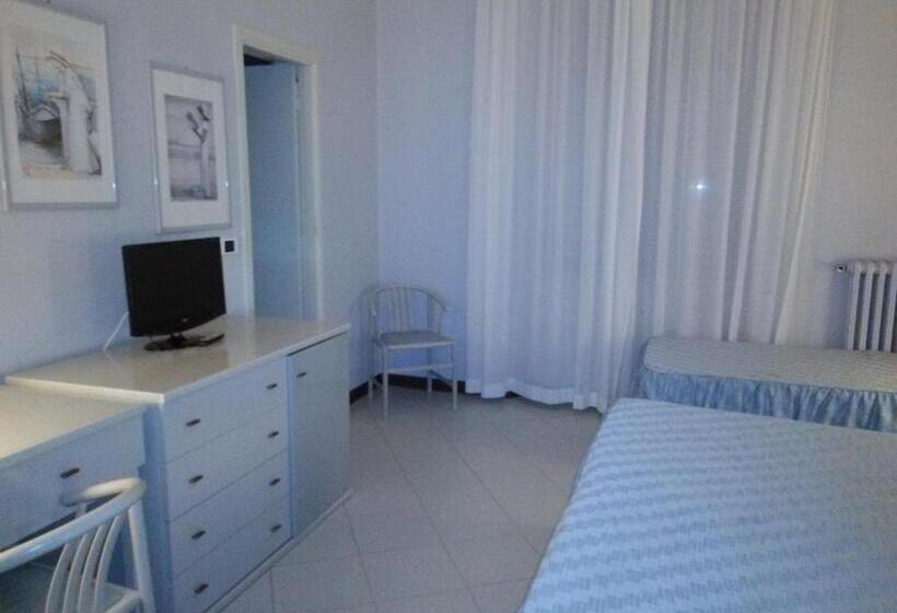 标准三人间, Grand Hotel Fagiano Palace