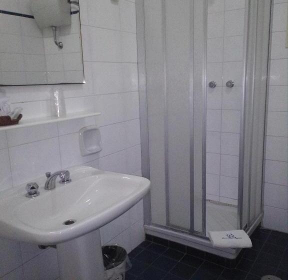 标准三人间, Grand Hotel Fagiano Palace