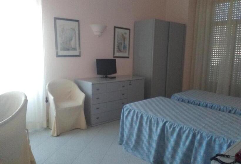 家庭间, Grand Hotel Fagiano Palace