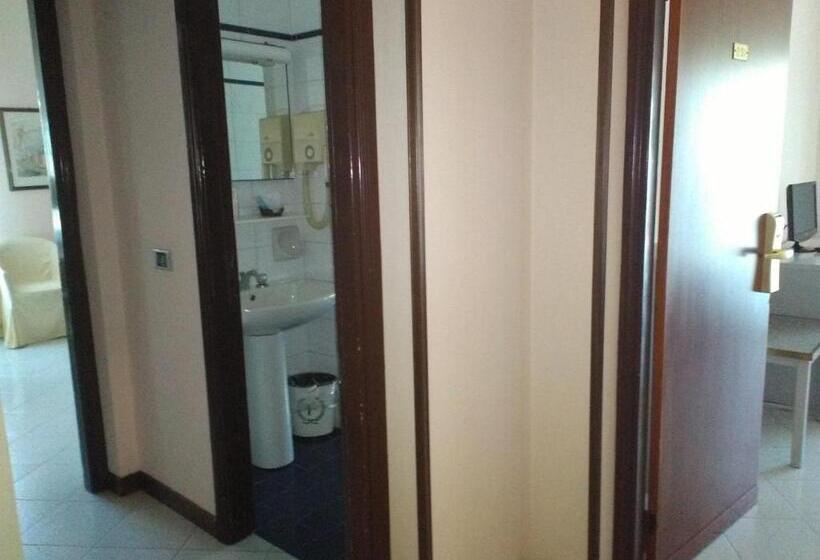 家庭间, Grand Hotel Fagiano Palace