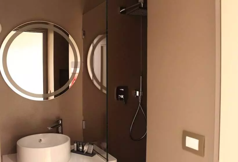 コンフォートルーム, Best Western Hotel Moderno Verdi