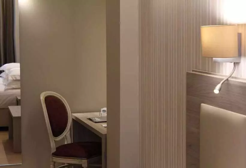 コンフォートルーム, Best Western Hotel Moderno Verdi