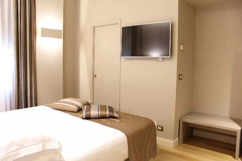 スタンダードトリプルルーム, Best Western Hotel Moderno Verdi