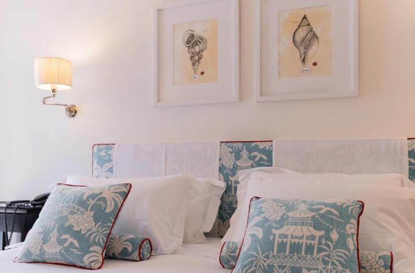 غرفة قياسية, California Park