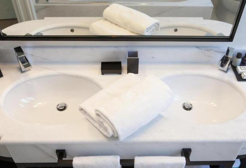 غرفة ديلوكس, California Park